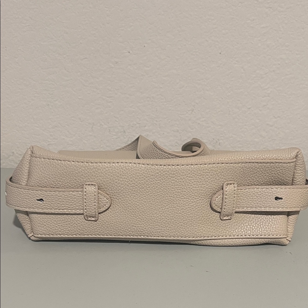 BOSTANTEN Pebbled Leather Shoulder Bag – Cream / Beige - Picture 10 of 10